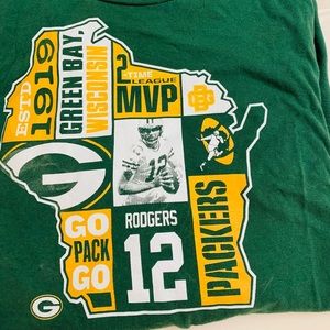 A rodgers long sleeve